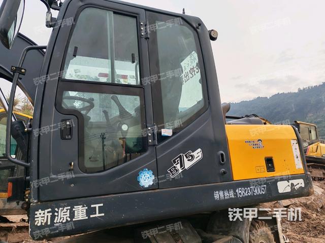 ?駕駛室正側(cè)（駕駛室部分）