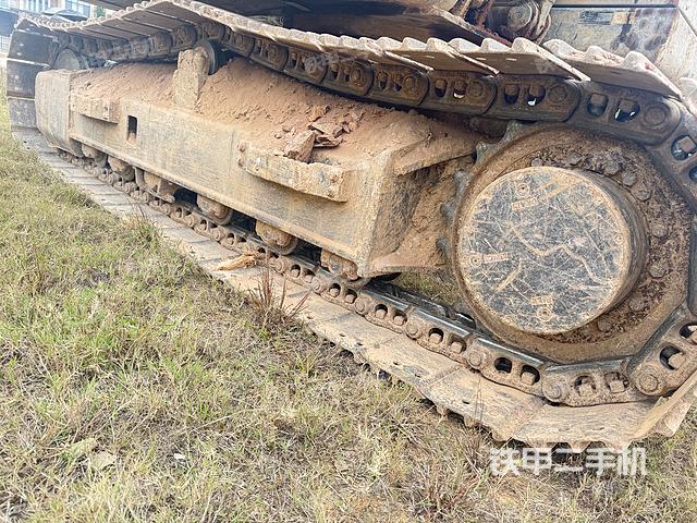 单侧履带整体（整机外观）