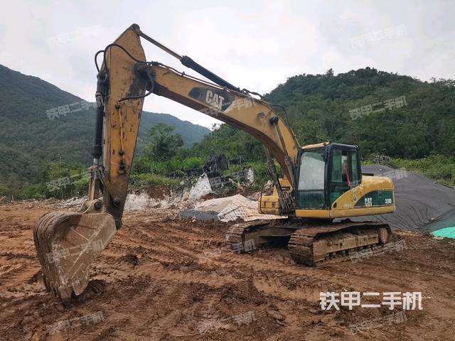 卡特彼勒320D液压挖掘机