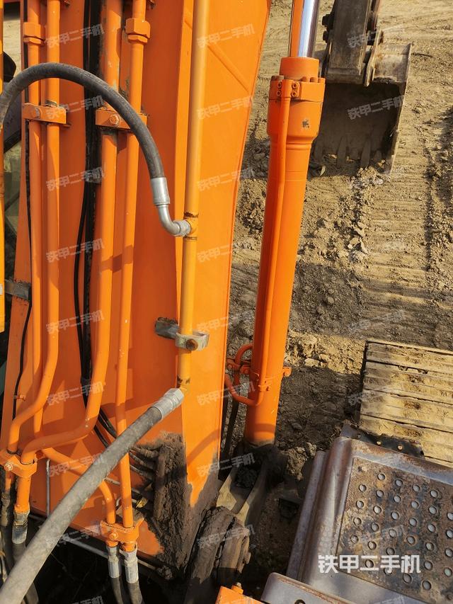 鏟斗45度（工作和回轉(zhuǎn)裝置）