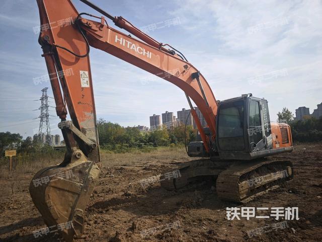 日立ZX200-3挖掘機