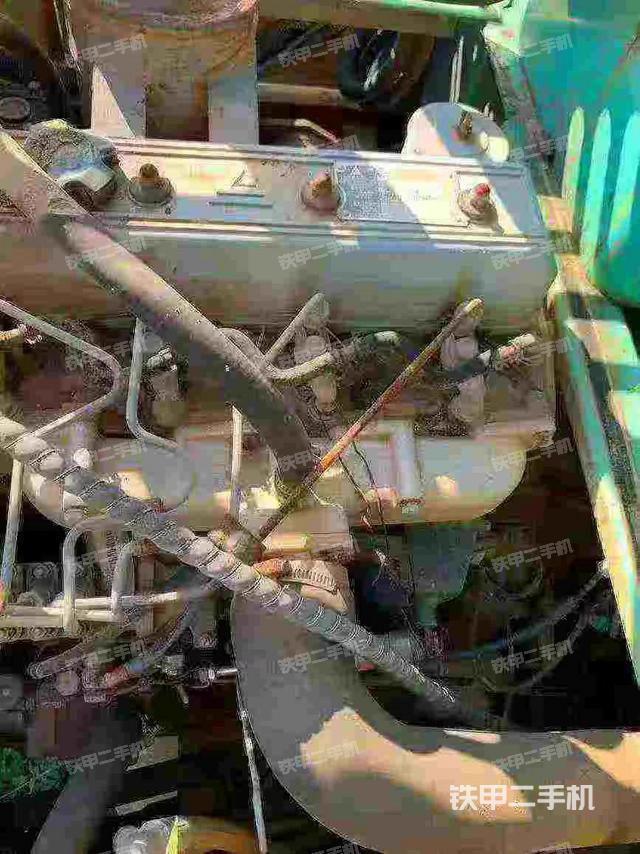 發(fā)動機整體俯視（整機外觀）