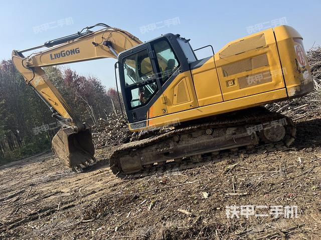 柳工CLG920F挖掘机