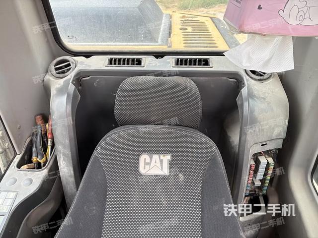 座椅后部（駕駛室部分）