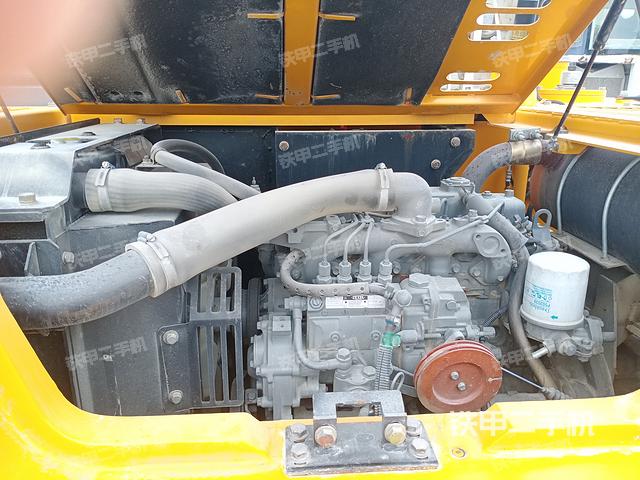 发动机整体俯视（整机外观）