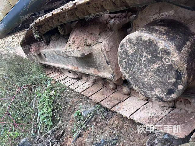 单侧履带整体（整机外观）