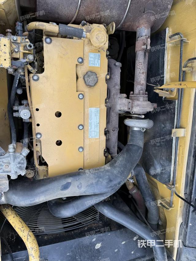 發(fā)動(dòng)機(jī)整體俯視（整機(jī)外觀）