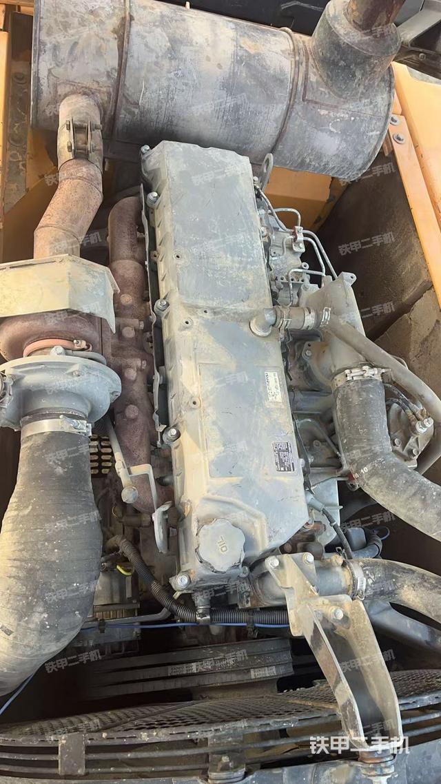 发动机整体俯视（整机外观）