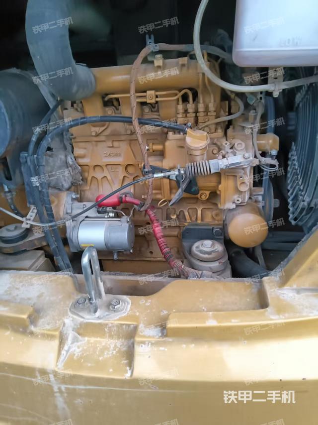 发动机整体俯视（整机外观）