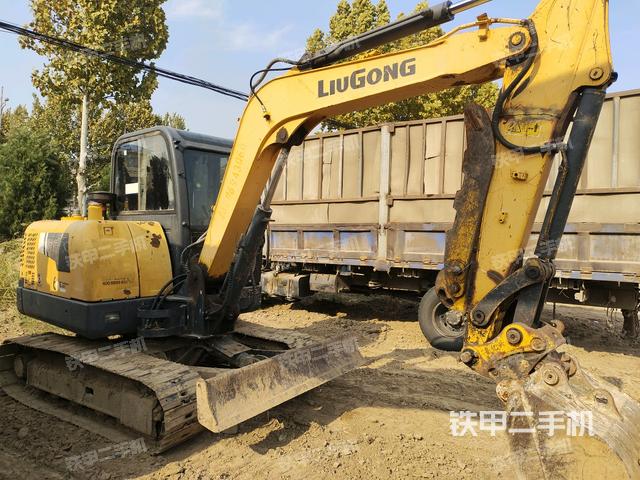 整机右后45°（整机外观）