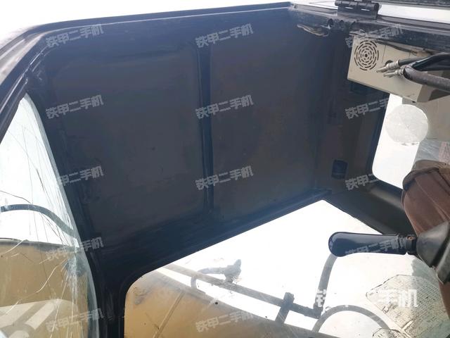 顶棚整体（驾驶室部分）