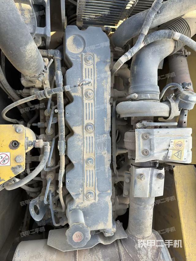 發(fā)動(dòng)機(jī)整體俯視（整機(jī)外觀）