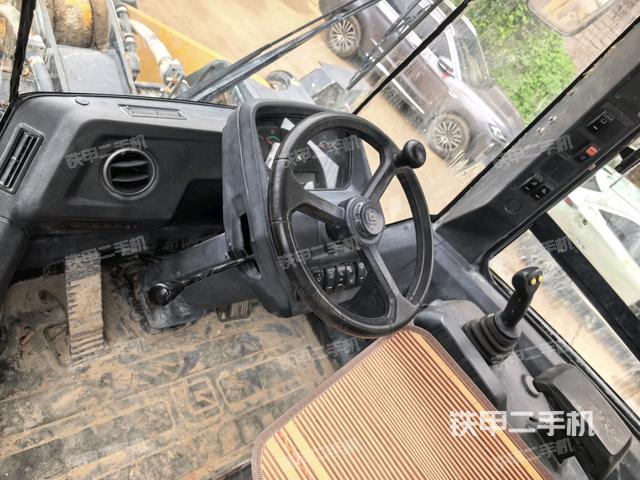 頂棚整體  內(nèi)（駕駛室部分）