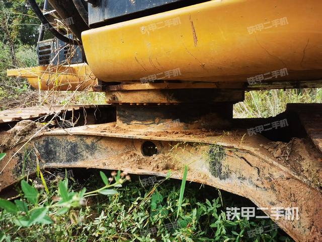 單側(cè)履帶整體（整機(jī)外觀）