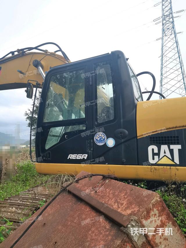 驾驶室正侧（驾驶室部分）