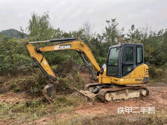 徐工XE55DA挖掘机