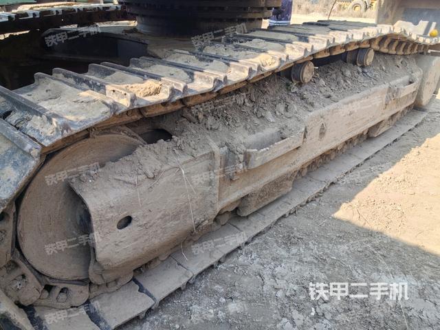 单侧履带整体（整机外观）