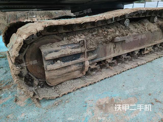 单侧履带整体（整机外观）