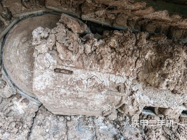 右侧行走马达盖板（行走机构）