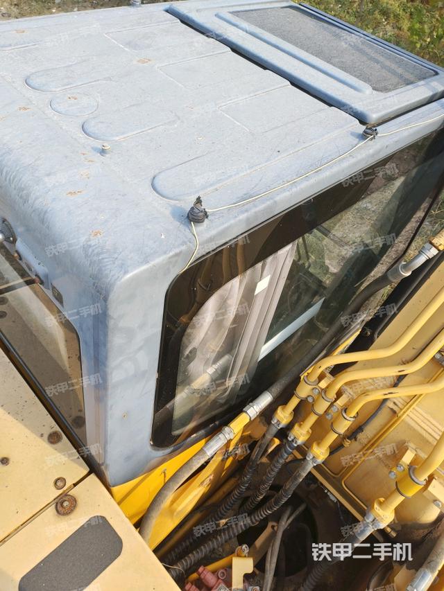 驾驶室顶部俯视（上车部件）