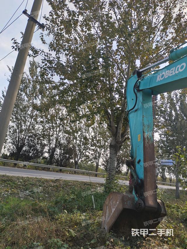 大臂整体 右侧（工作和回转装置）