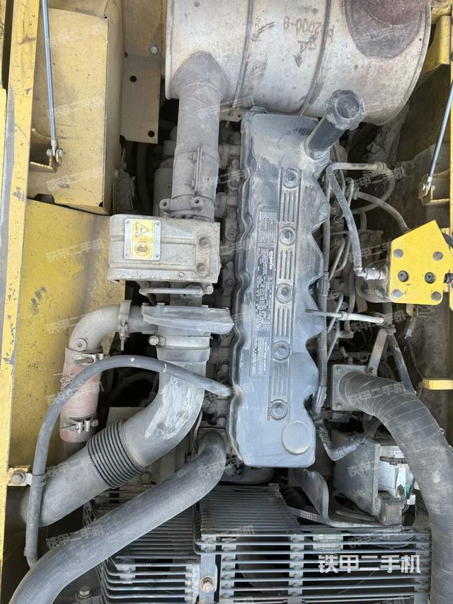 發(fā)動(dòng)機(jī)整體俯視（整機(jī)外觀）