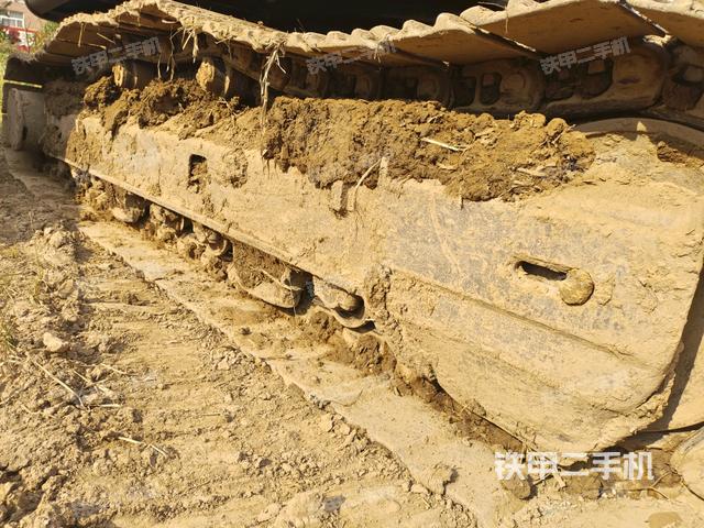 右驅(qū)動(dòng)輪（行走機(jī)構(gòu)）