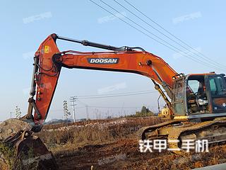 斗山DX380LC-9C挖掘機(jī)