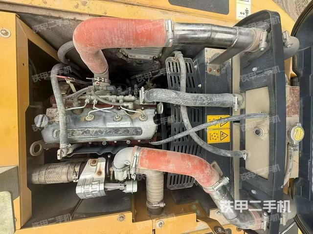 發(fā)動(dòng)機(jī)整體俯視（整機(jī)外觀）