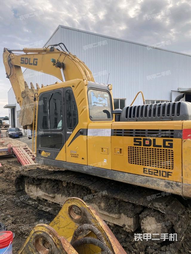 整機(jī)右后45°（整機(jī)外觀）