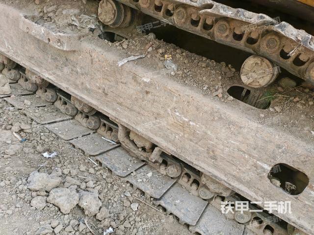 左側(cè)行走馬達(dá)蓋板（行走機(jī)構(gòu)）