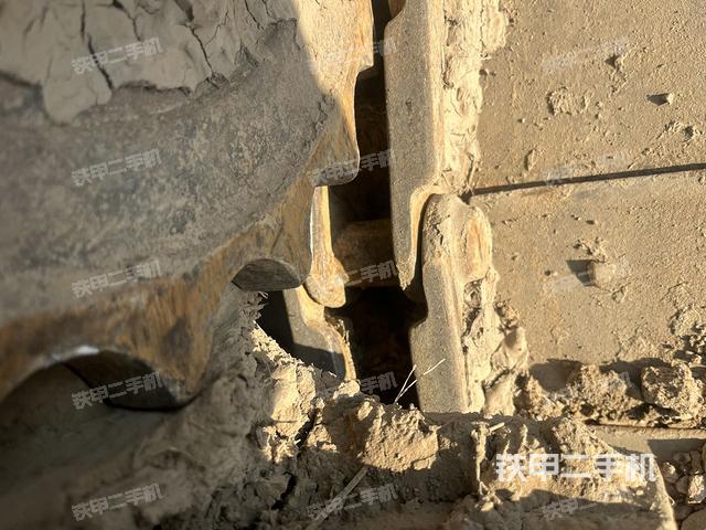 左托鏈輪和鏈筋（行走機(jī)構(gòu)）