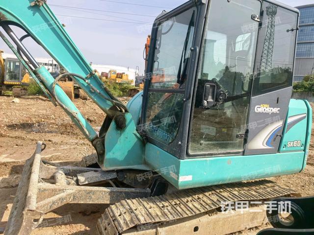 神鋼SK60-8挖掘機(jī)