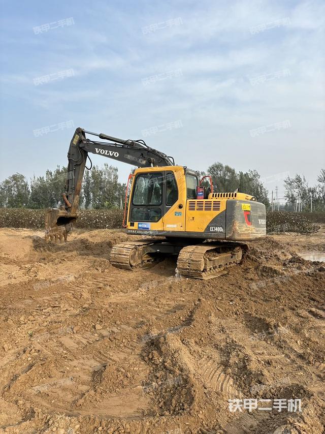 沃爾沃EC140D挖掘機(jī)