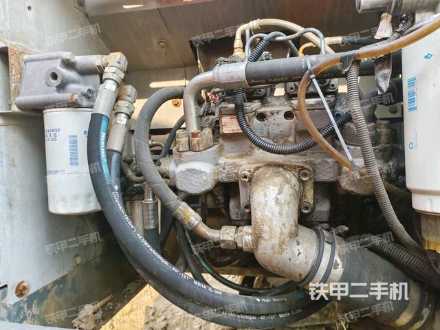 液壓泵斜45?左（大件艙室）