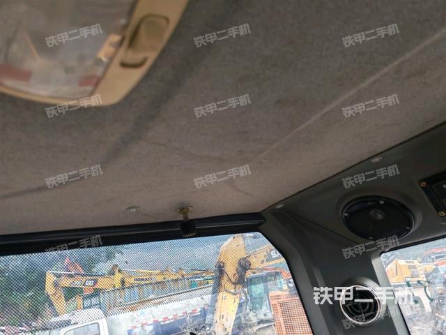 頂棚整體（駕駛室部分）