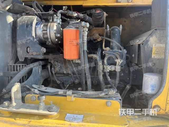 發(fā)動機(jī)室（上車部件）