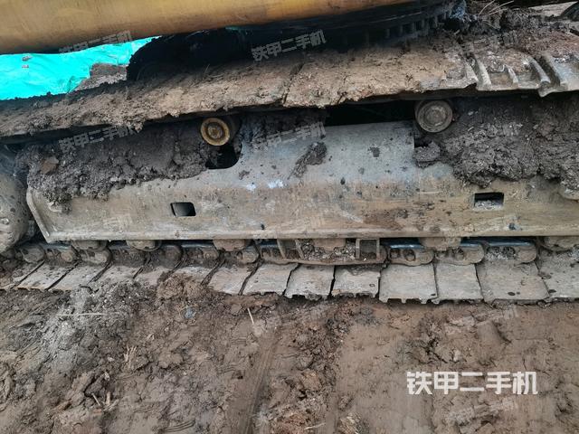 左侧行走马达盖板（行走机构）