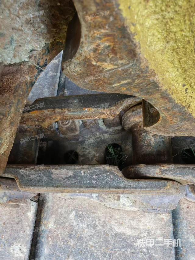 駕駛室頂部（整機(jī)外觀）