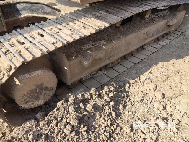 單側(cè)履帶整體（整機(jī)外觀）