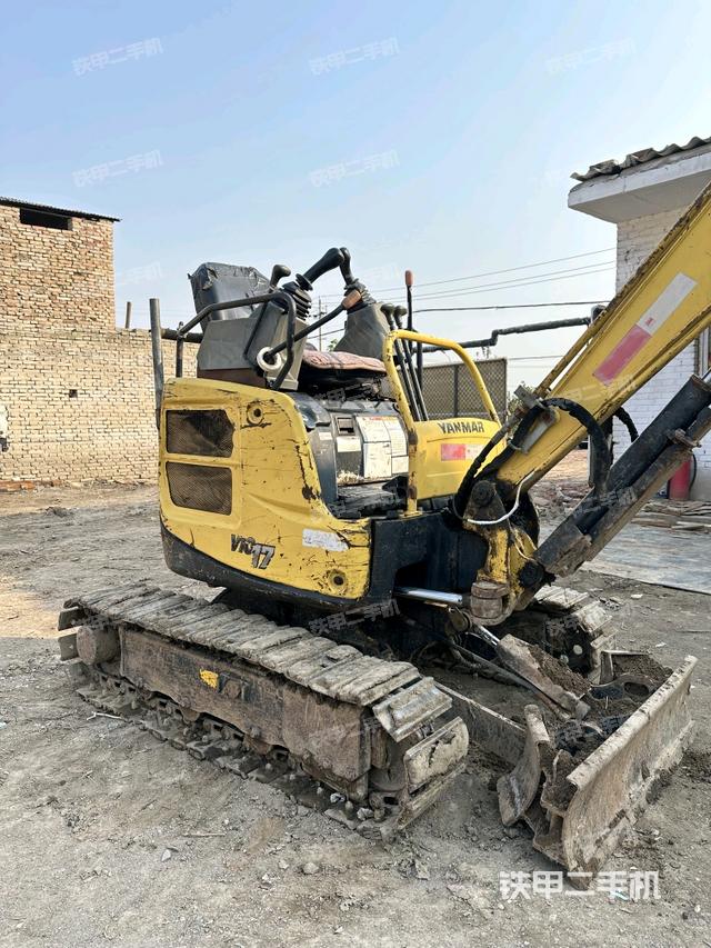 駕駛室整體（整機(jī)外觀）