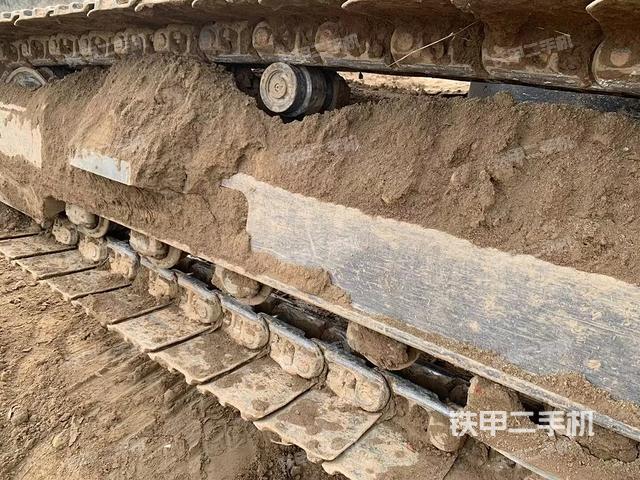 單側履帶整體（整機外觀）