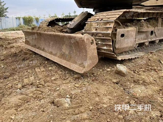 单侧履带整体（整机外观）