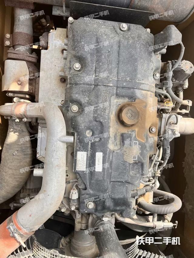 发动机整体俯视（整机外观）