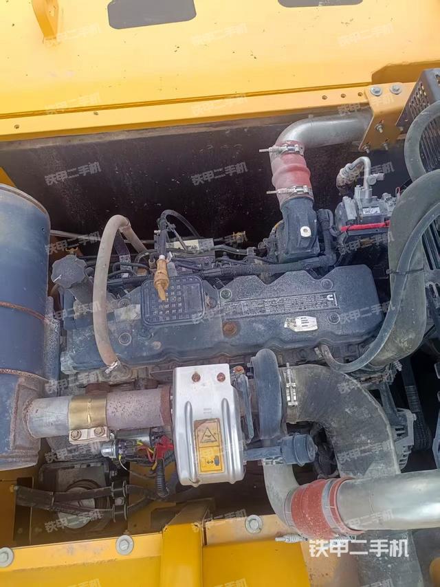 发动机整体俯视（整机外观）