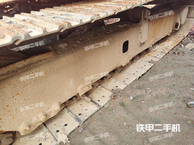 单侧履带整体（整机外观）