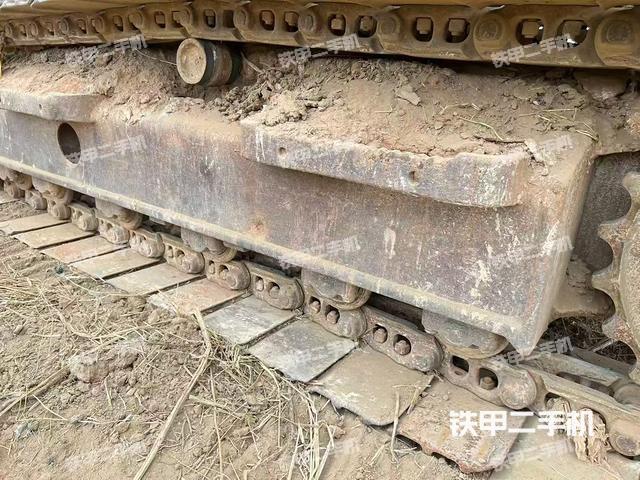 单侧履带整体（整机外观）