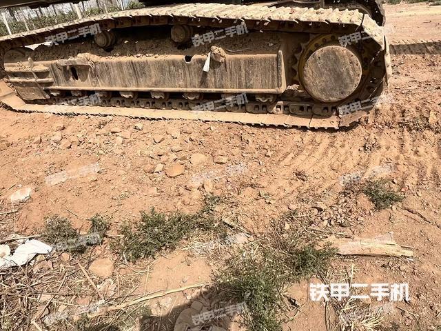 单侧履带整体（整机外观）