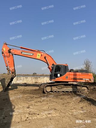 斗山DX380LC挖掘機