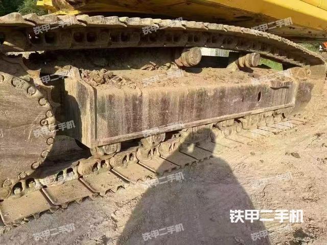 单侧履带整体（整机外观）